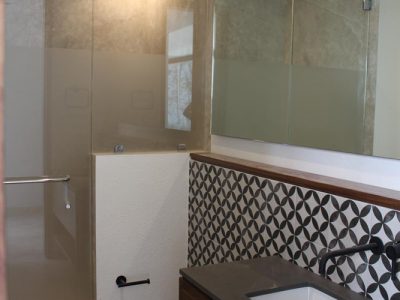 PROYEKTA SOLUCIONES SEGURIDAD CANCELERIA DE BAÑO (20)